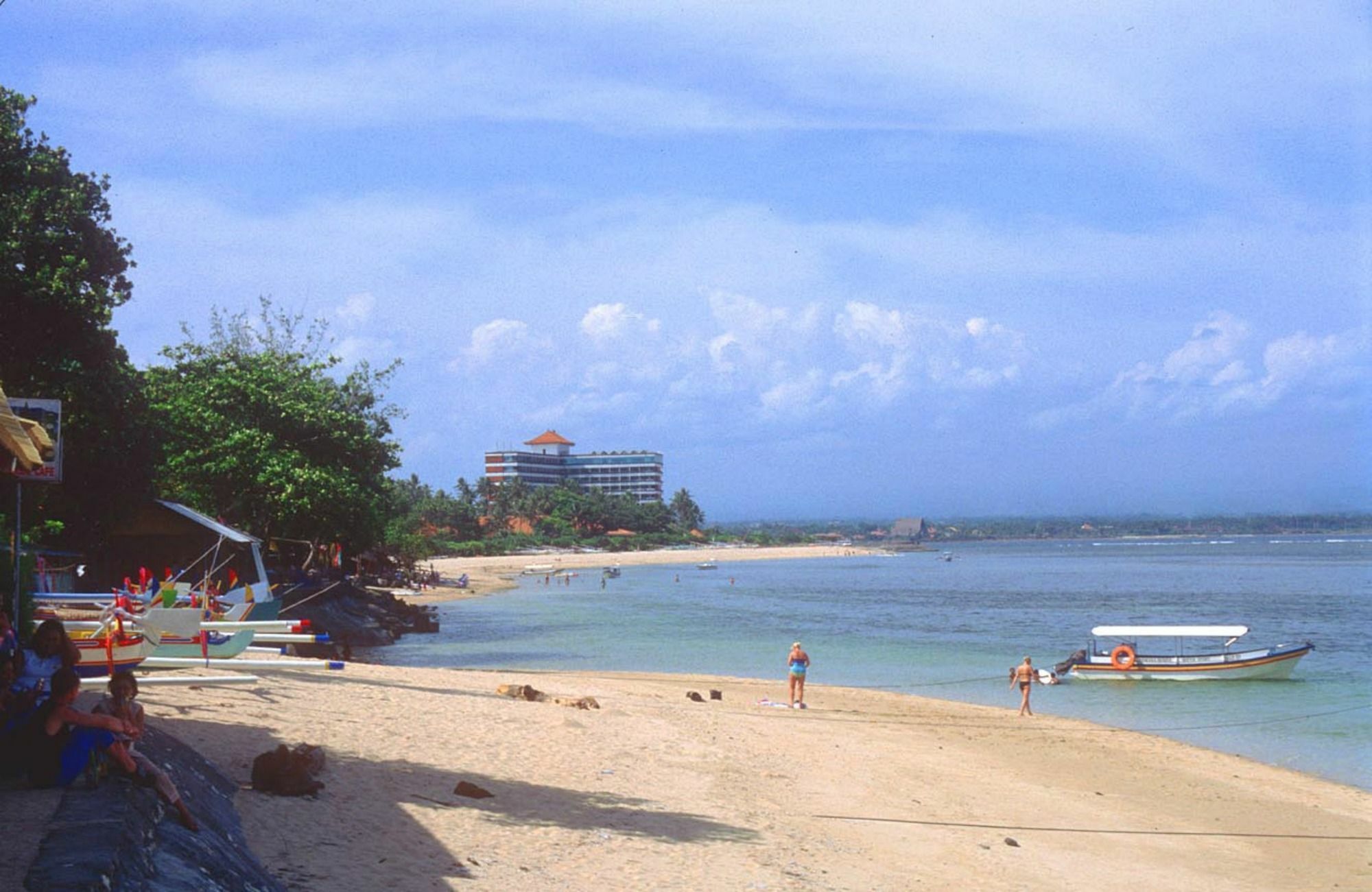 Yuliana Homestay Sanur  Luaran gambar